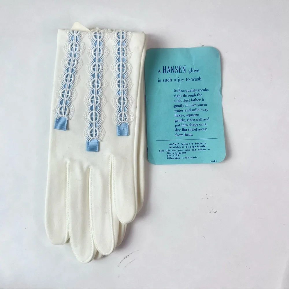 Hansen Vintage Elegant 100% Cotton White Gloves with Blue Lace Trim Size 6 NWT